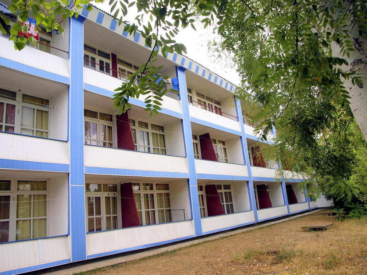 Neptun-2 Hotel Kobleve Eksteriør billede